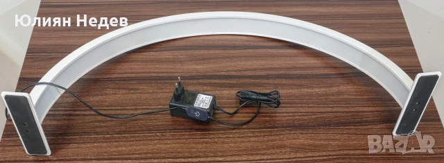 Професионална Настолна LED лампа Голям полумесец за маникюр BP-TL-1L