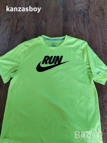 nike dri fit - страхотна мъжка тениска L, снимка 4 - Тениски - 54839419