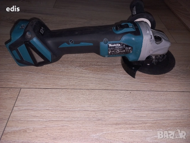 Ъглошлайф makita dga511, снимка 2 - Ъглошлайфи - 54555265