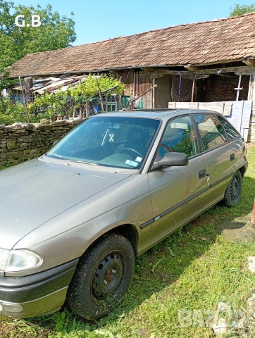Опел Астра 1.6 , снимка 8 - Части - 54671531