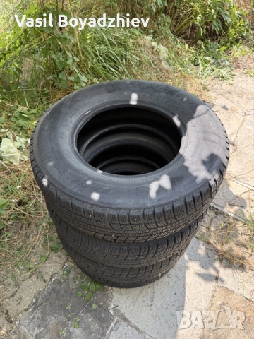 Гуми за джип 215/75/15, снимка 2 - Гуми и джанти - 55346895