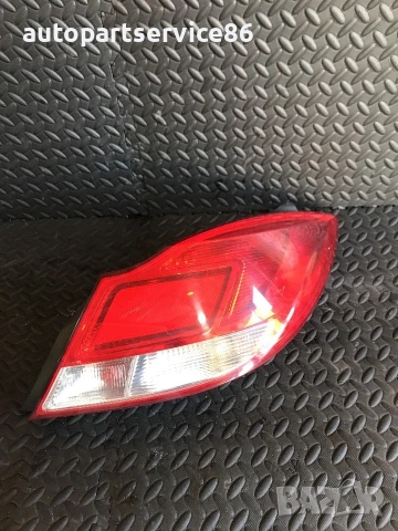Десен заден стоп (Hella) за Vauxhall Opel Insignia 2.0 CDTI (2010) 168348