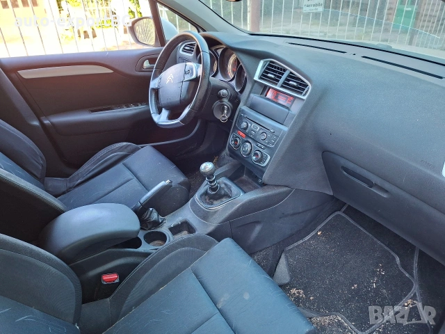 Citroën C4, снимка 9 - Автомобили и джипове - 54308793