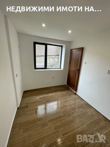 Партерен апартамент , снимка 2 - Апартаменти - 54211910