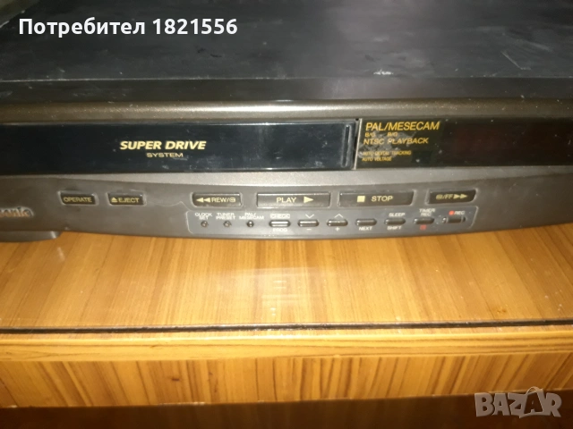 видеокасетофон Panasonic