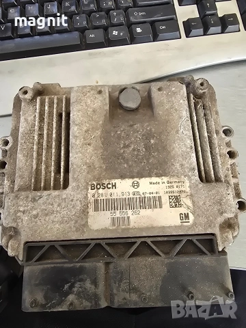 0281011913 ECU Компютър Opel Zafira B Astra 55556262