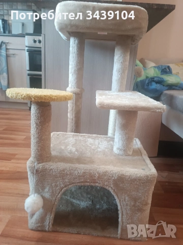 Драскалка за котки, много стабилна.
