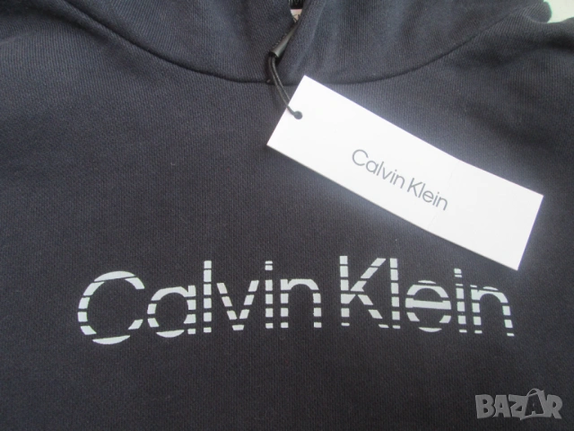 Calvin Klein нов, с етикет ватиран суичър размер L., снимка 2 - Суичъри - 54492279