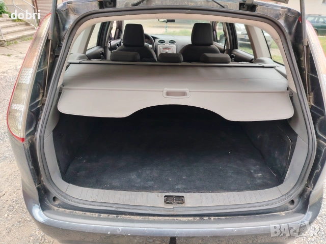 Форд Фокус 1.6HDI 90кс Клима, снимка 9 - Автомобили и джипове - 53063416