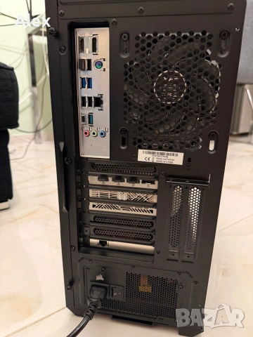Гейминг Компютър i7-14700F + RTX 5080, снимка 4 - Геймърски - 54991320