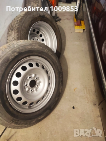 Дъстър на части, снимка 8 - Части - 54121943