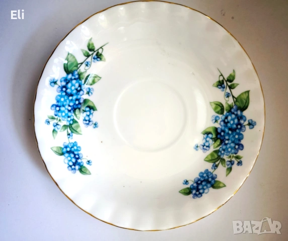 Royal Albert чинийки , снимка 5 - Сервизи - 54414689