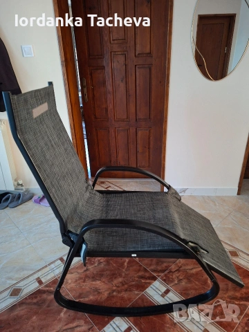 Люлеещ се стол шезлонг, снимка 2 - Столове - 54294403