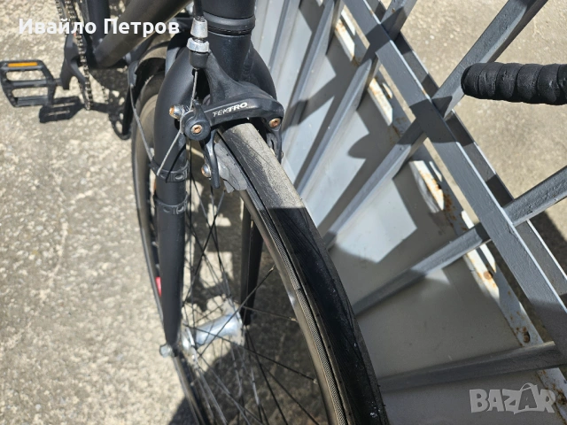 Шосеен велосипед 28 цола FIXIE INC-шест месеца гаранция, снимка 3 - Велосипеди - 54912790