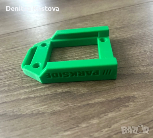 Поставка за батерии Parkside X20V Team | Стенен държач | Органайзер за работилница, снимка 5 - Винтоверти - 55019654