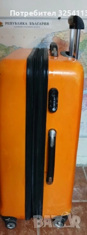 Куфар голям твърд , снимка 4 - Куфари - 54024316