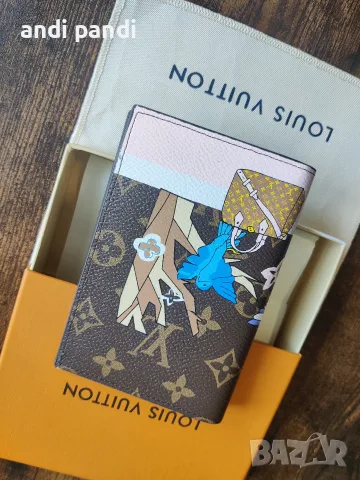 дамски портмонета/калъфи за паспорт Louis Vuitton , снимка 16 - Портфейли, портмонета - 55498593