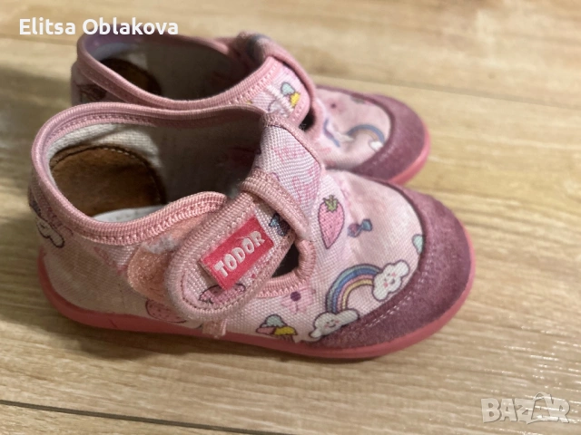 Пантофи за момиче Todor 23 номер, снимка 4 - Детски сандали и чехли - 53978078