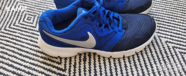 NIKE маратонки за момче 37 номер