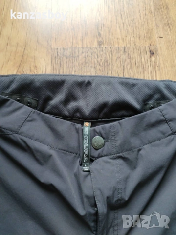 endura singletrack lite short - мъжки байк шорти КАТО НОВИ Л, снимка 6 - Спортни дрехи, екипи - 54825853