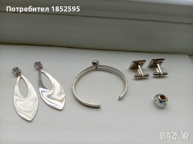 Vintage лот от гривна, обеци, висулка за гривна и копчета за ръкавели, снимка 2 - Колиета, медальони, синджири - 54721306