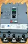Автоматичен прекъсвач Schneider 70-100A Шнайдер, снимка 1