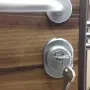 Смяна на патрон и брава – обезопасяване на входна врата | София, снимка 2