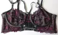 Hunkemoller 75B/C луксозен сутиен с меки дантелени чашки и кожени елементи., снимка 2
