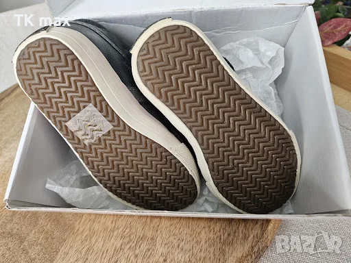 🖤 Тъмносиви детски високи маратонки GUESS Нови номер 22 , снимка 5 - Детски боти и ботуши - 55671554