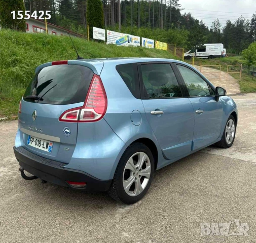 Renault Scenic 1.4tce 16v, снимка 8 - Автомобили и джипове - 54489844
