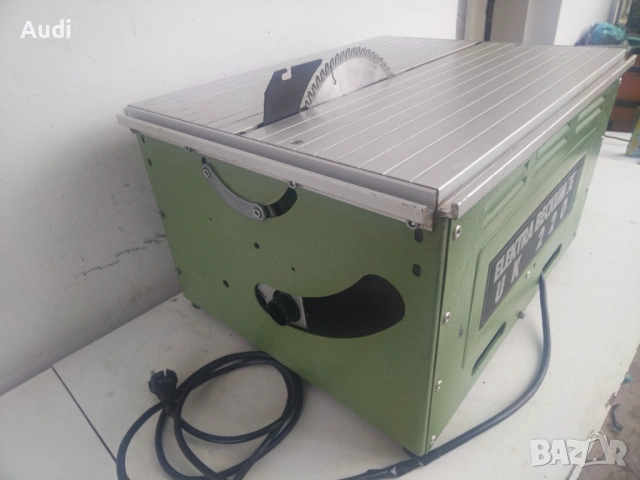 Стационарен циркуляр ELECTRA BECKUM, Ф 220 mm,1700 W Комплект с водач, ъгломер и диск, снимка 10 - Циркуляри - 54547339