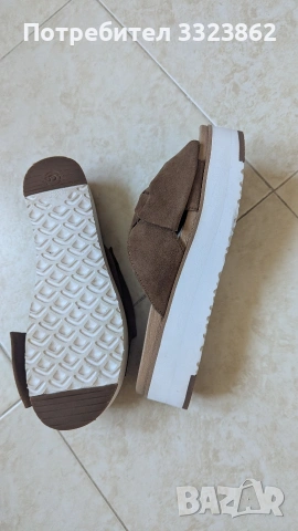 Дамски чехли UGG 38, снимка 7 - Маратонки - 54690501