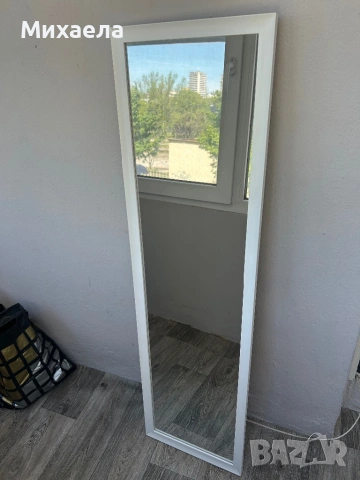 Огледало за стена