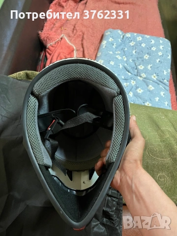 Продавам Каска Monster, снимка 5 - Спортна екипировка - 55072650