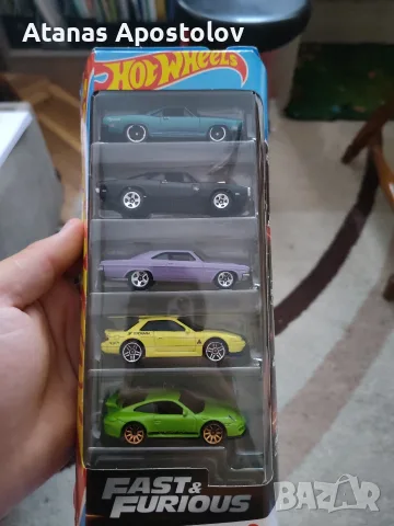 Колички hot wheels, снимка 2 - Коли, камиони, мотори, писти - 55655096