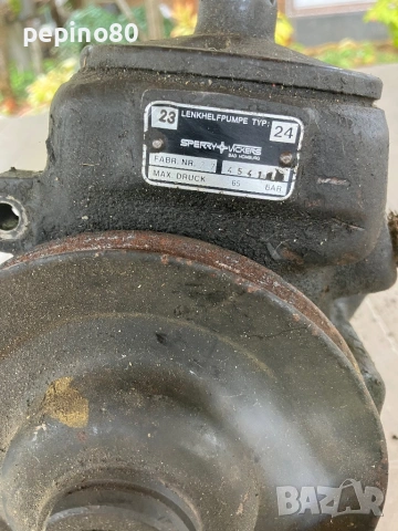 Мерцедес 123 хидравлична помпа