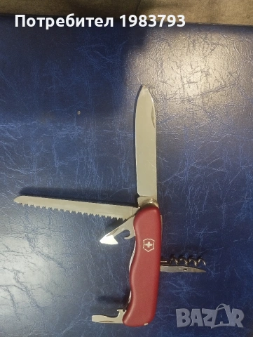 Стар модел голям 111 мм.Victorinox Switzerland с трион