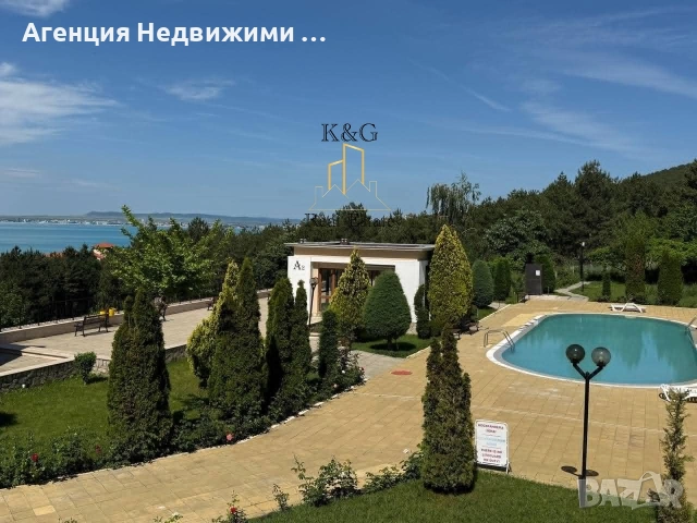 Студио в затворен комплекс - " Свети Влас " 