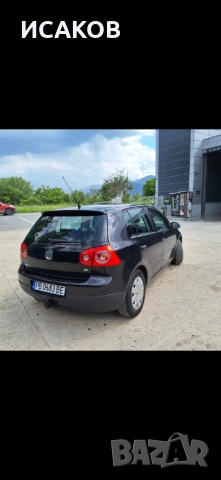 VW Golf 1.6 Highline, снимка 3 - Автомобили и джипове - 54901473