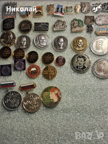 Стари български значки