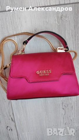 Нова дамска оригинална розова чанта Guess Velina Mini Bag, снимка 4 - Чанти - 55179812