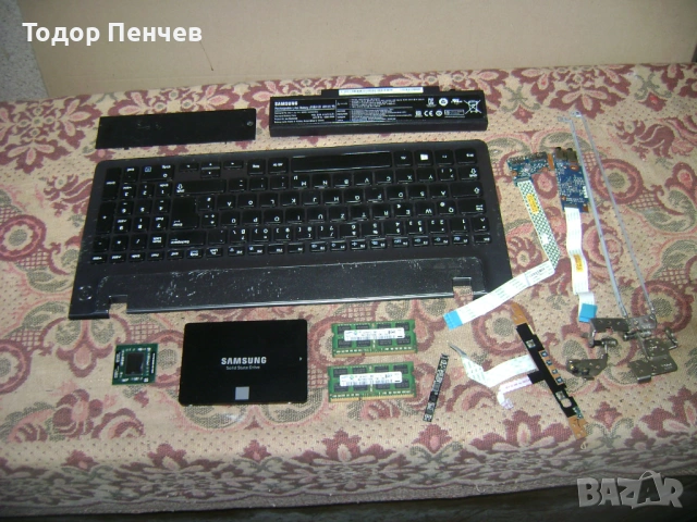 Части от Samsung 355V, има и SSD