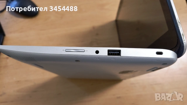 Лаптоп Toshiba Satellite Radius 11, N3700@1.60GHz, 4 RAM, 120 SSD, камера, кирилизация, Win 11 Home, снимка 5 - Лаптопи за дома - 55128789