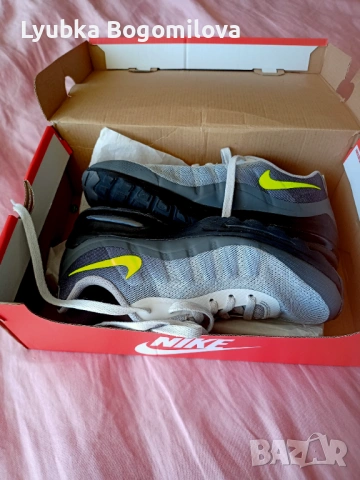 Nike Air max 40 номер, снимка 4 - Маратонки - 54549579