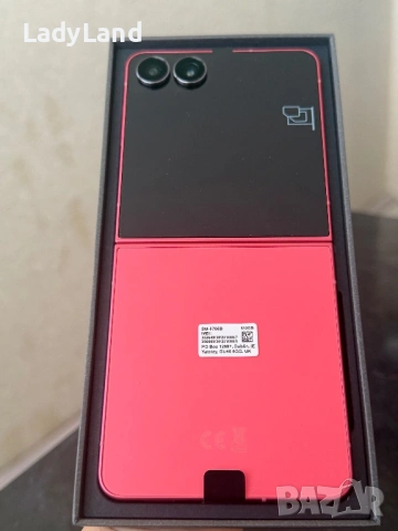 Samsung Galaxy Z Flip7, 512GB, Coralred, снимка 2 - Samsung - 54098962