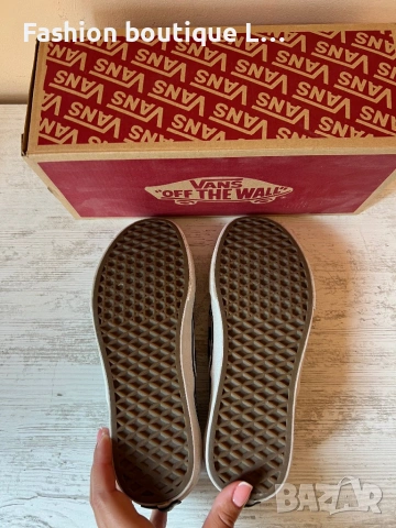 VANS оригинални гуменки размер 38.5 стелка в сантиметри 24.5 🤎🖤, снимка 3 - Кецове - 54730604