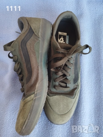 Vans номер 42.
