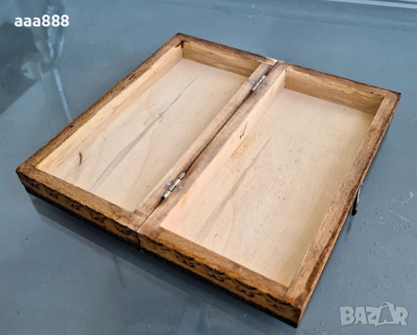 Малък дървен шах с 31 фигури , снимка 6 - Шах и табла - 54336081