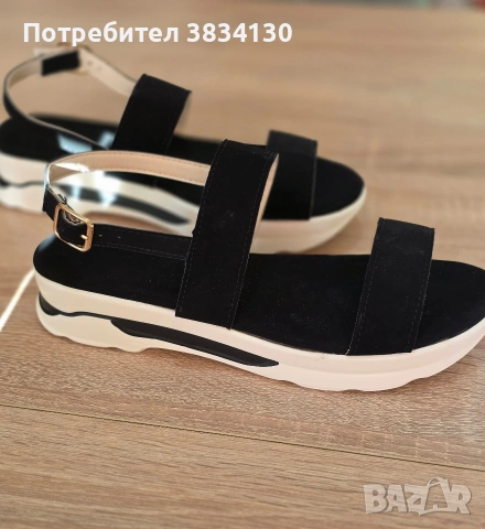 Дамски сандали