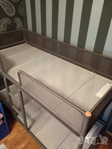 Продавам двуетажно легло Ikea - Tuffing без матраци, снимка 6 - Спални и легла - 55551559